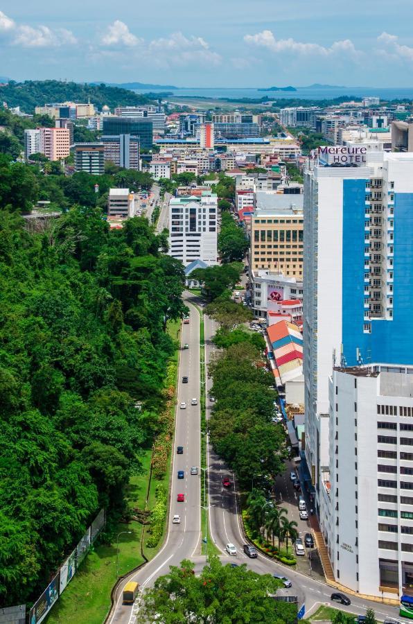 Full Seaview 2R1B Condo For 6Pax In Kota Kinabalu Exterior foto