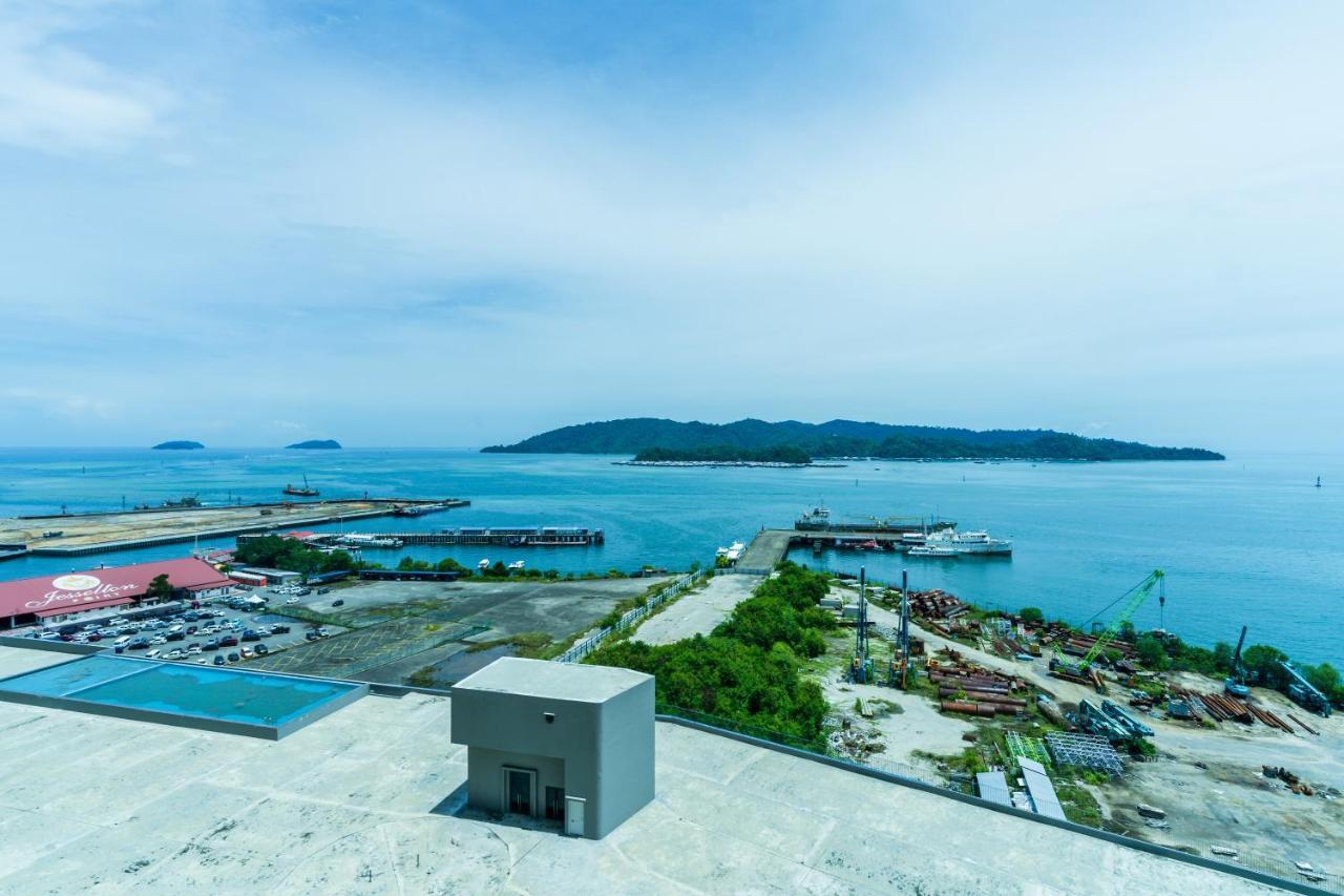 Full Seaview 2R1B Condo For 6Pax In Kota Kinabalu Exterior foto